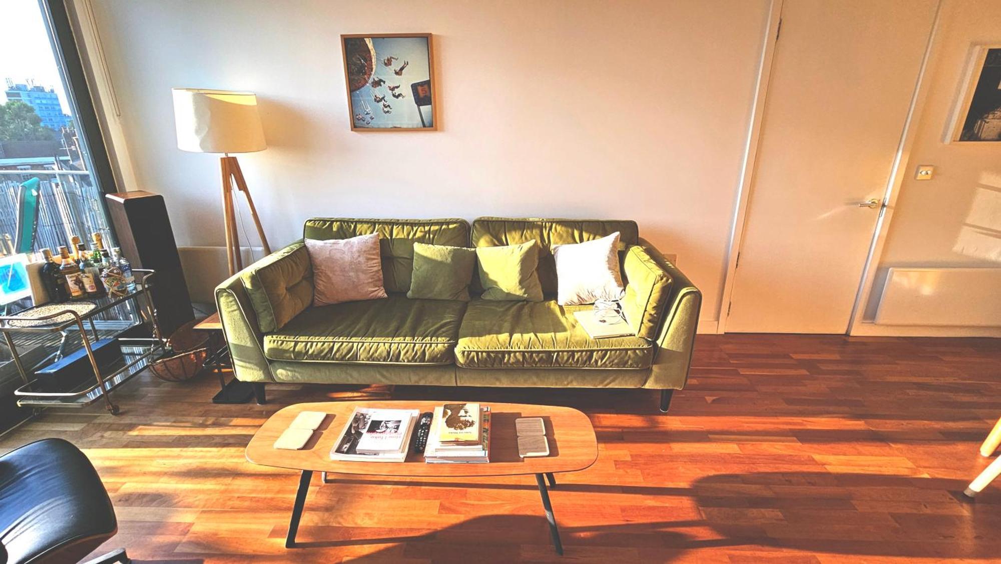 Appartamento Roof Terrace, 2-bed 2-bath, Stoke Newington