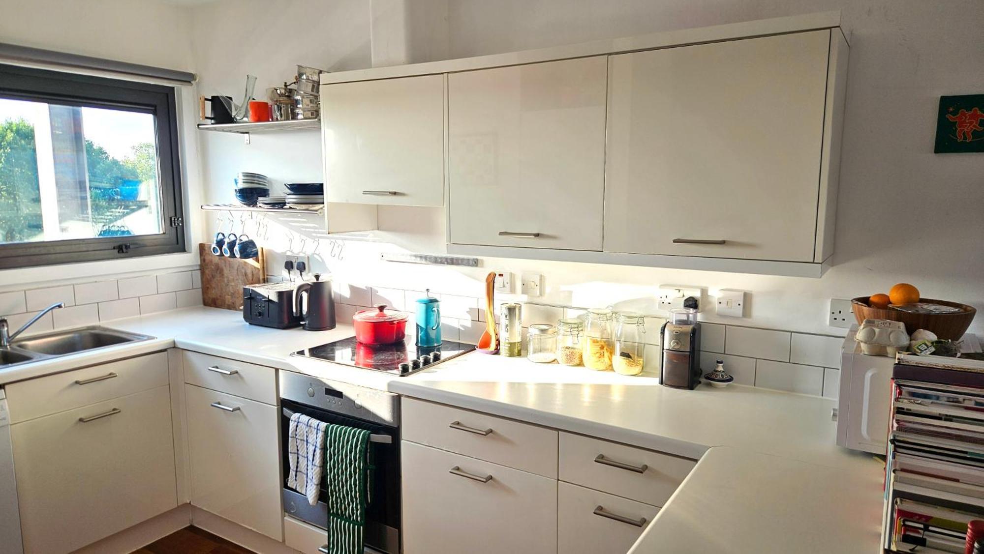 Appartamento Roof Terrace, 2-bed 2-bath, Stoke Newington